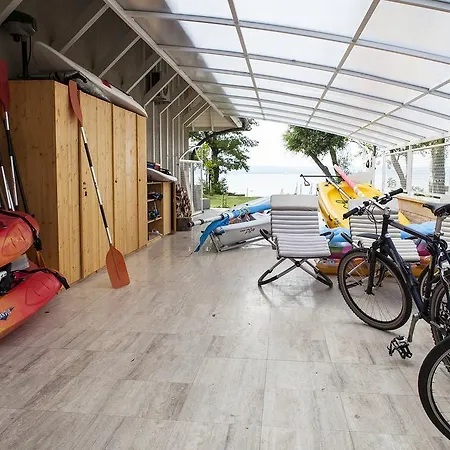 Kozvetlen Balaton Parti Apartman Апартаменты
