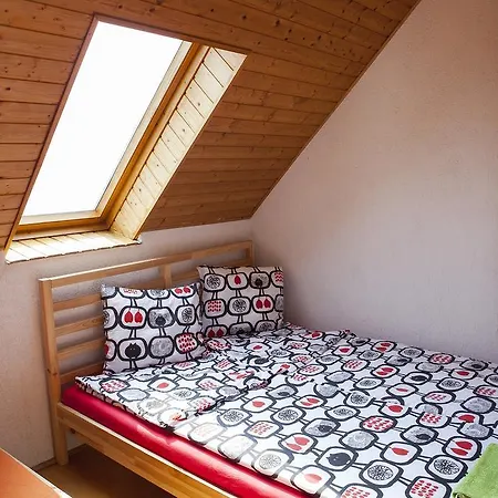 Kozvetlen Balaton Parti Apartman *